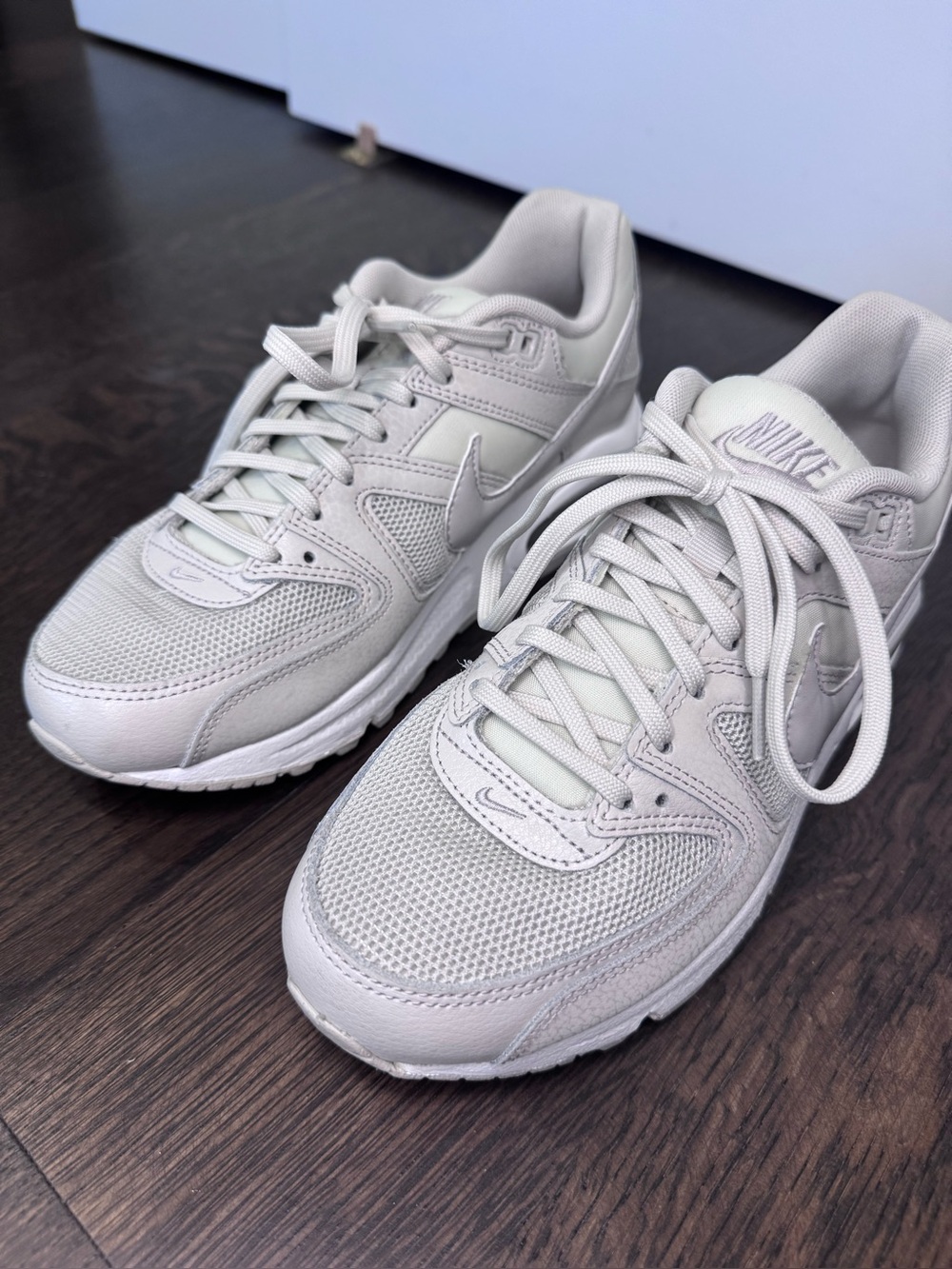 Nike Women's Air Max Command